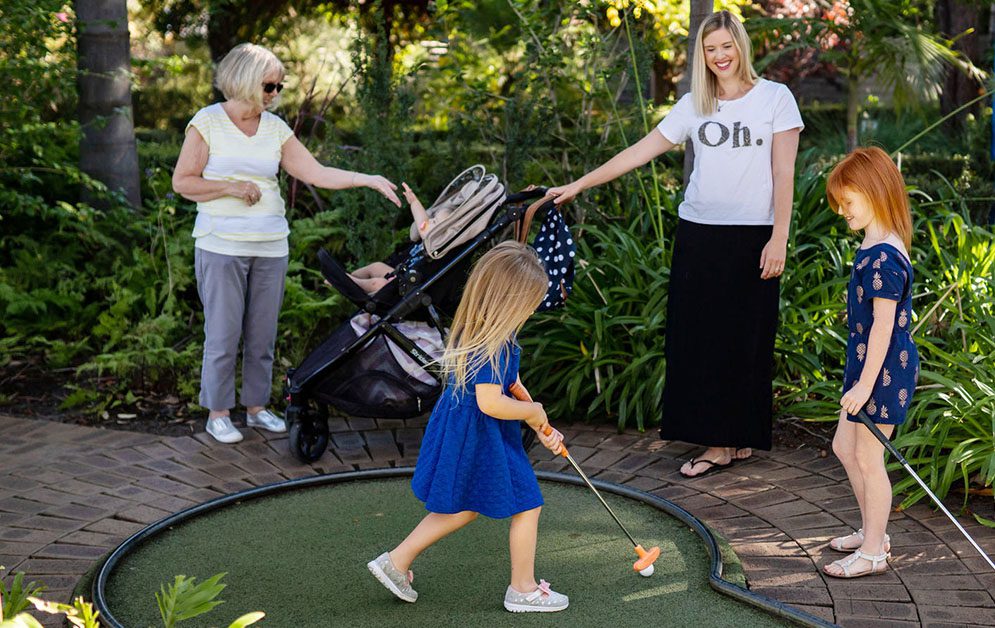 looking-for-mini-golf-img